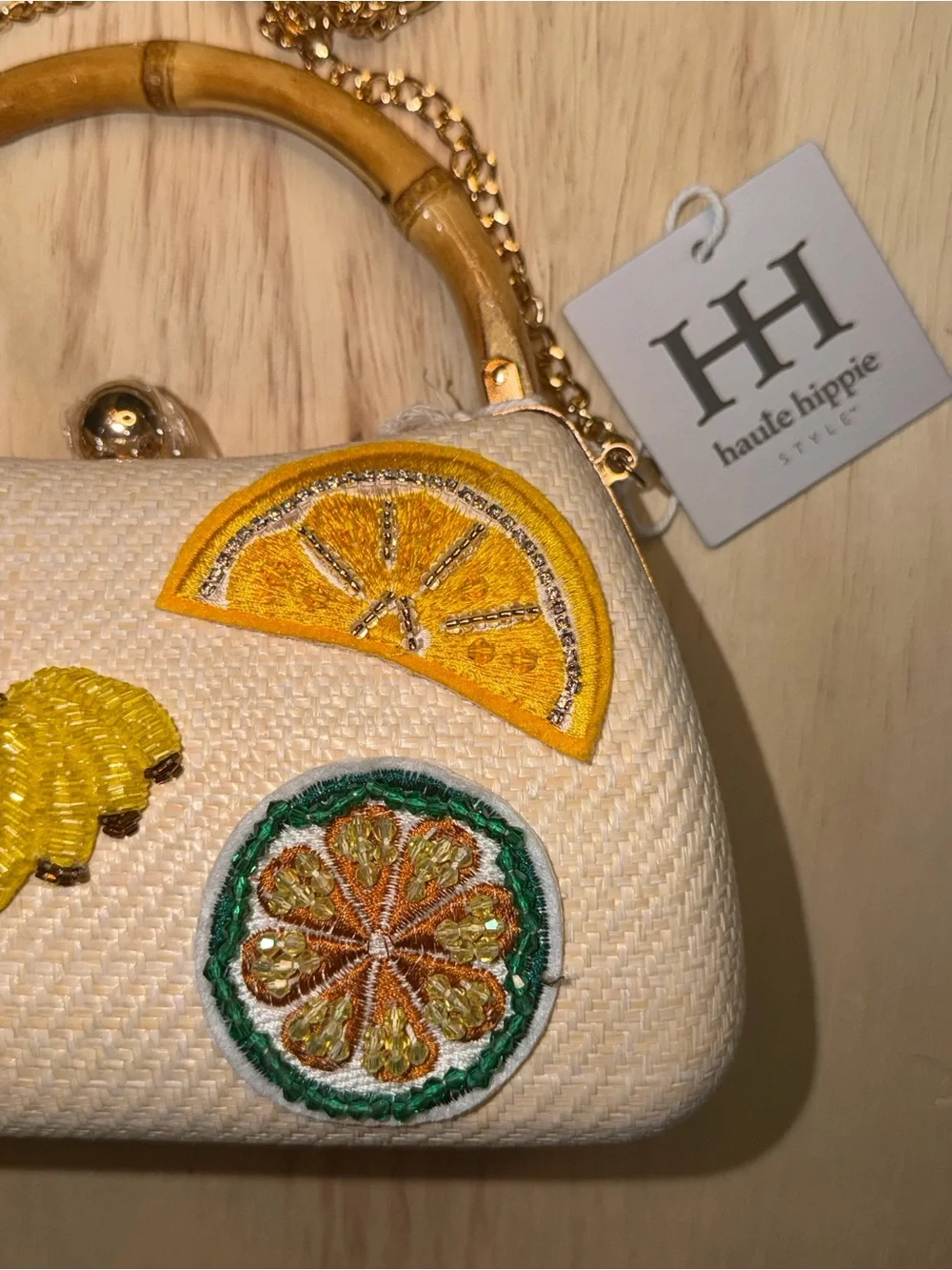NWT HAUTE HIPPIE Cream Straw Top-Handle Bag with Citrus Appliqués - Picture 2 of 10